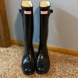 Hunter Black Tall Rain Boots